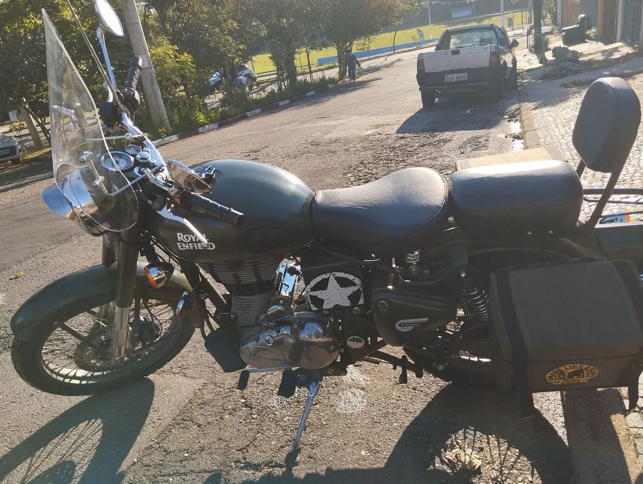 Royal Enfield Classic 500 - Foto 2