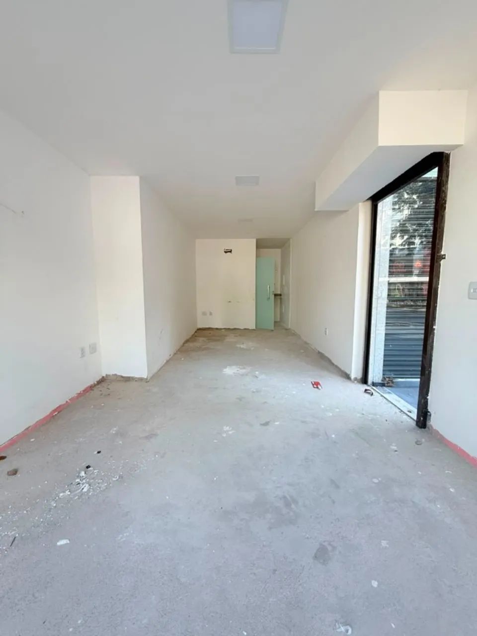 ALUGO LOJAS E SALAS COMERCIAIS novas em JD Camburi - Excelente Localização - Foto 4