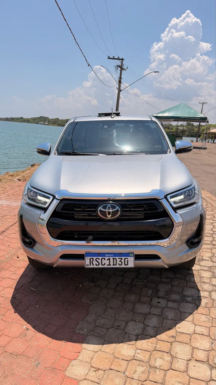 Toyota Hilux Hilux CD SRX 4x4 2.8 TDI 16V Diesel Aut. 2021