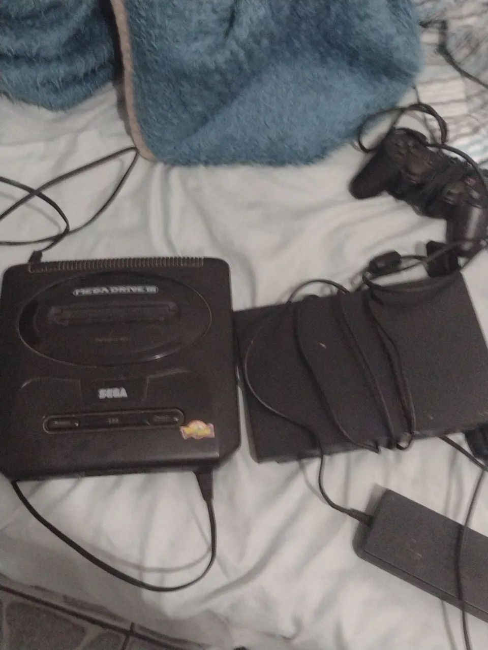 300 reais PS2 e mega drive 
