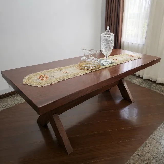 Mesa de Jantar em Madeira Nobre com 8 Cadeiras Estofadas - Foto 3