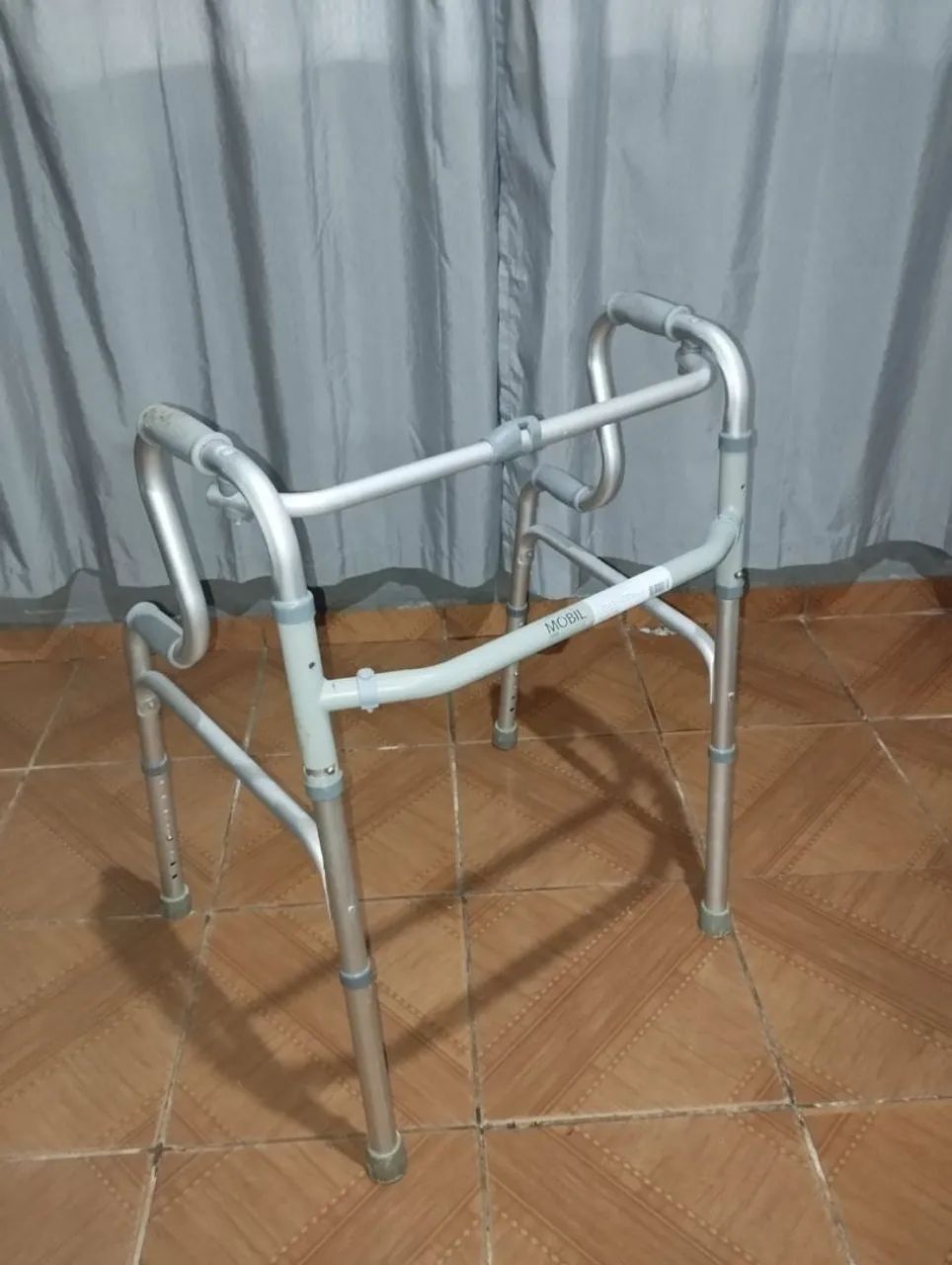 Andador para idoso - Foto 2