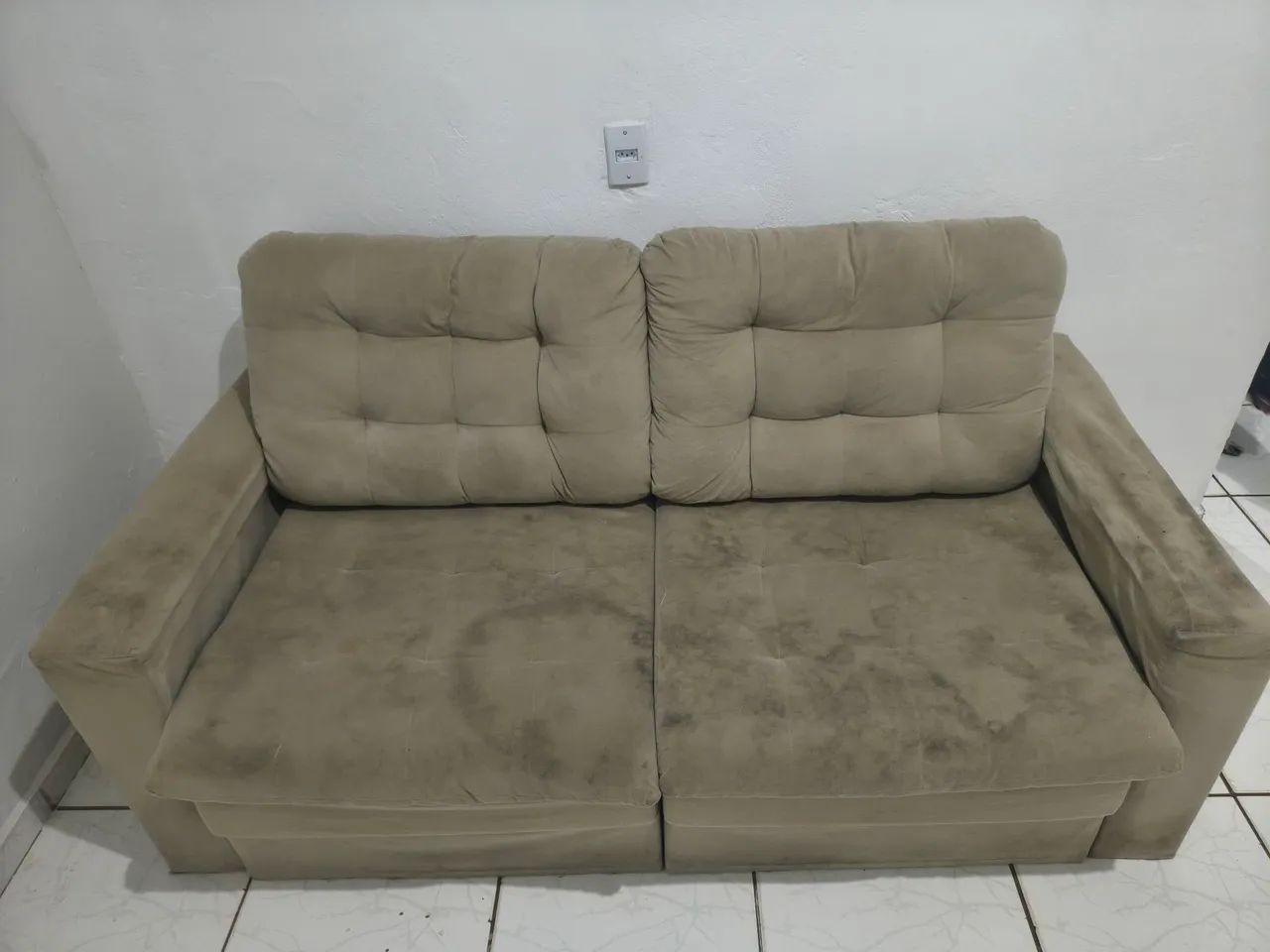 Sofá retrátil 