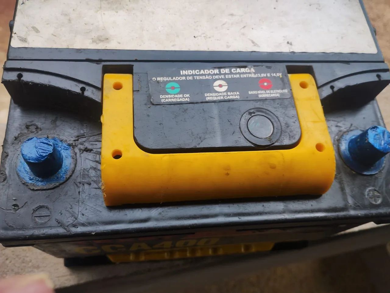 Vendo Bateria para carro de 50 amperes  - Foto 4