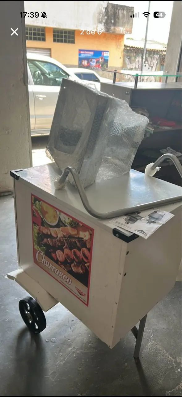 Vendo carrinho de churrasco 