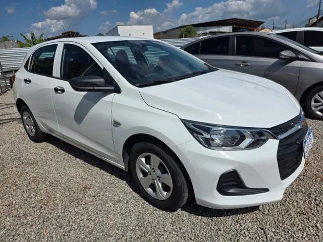 Chevrolet Onix Hatch 1.0 12V Flex Mec. 4P 2022 - Foto 2