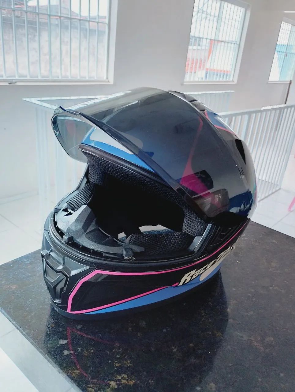 Capacete Race tech