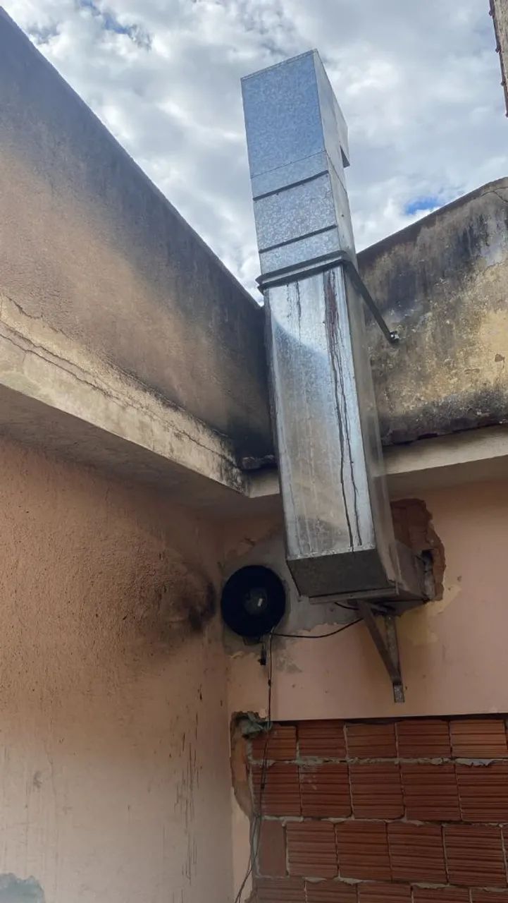 Coifa de inox com exaustor e chaminé galvanizada - Foto 3