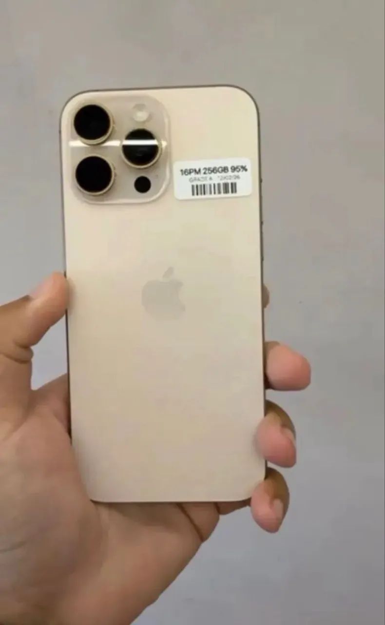 IPHONE 16 PRO MAX 256 GB DESERT GOUD  SEMI NOVO
