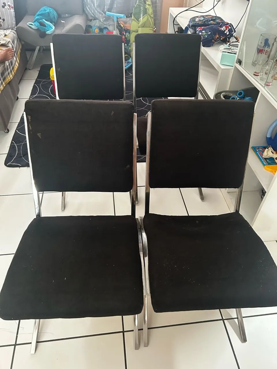 Mesa de vidro com 4 cadeiras  - Foto 5