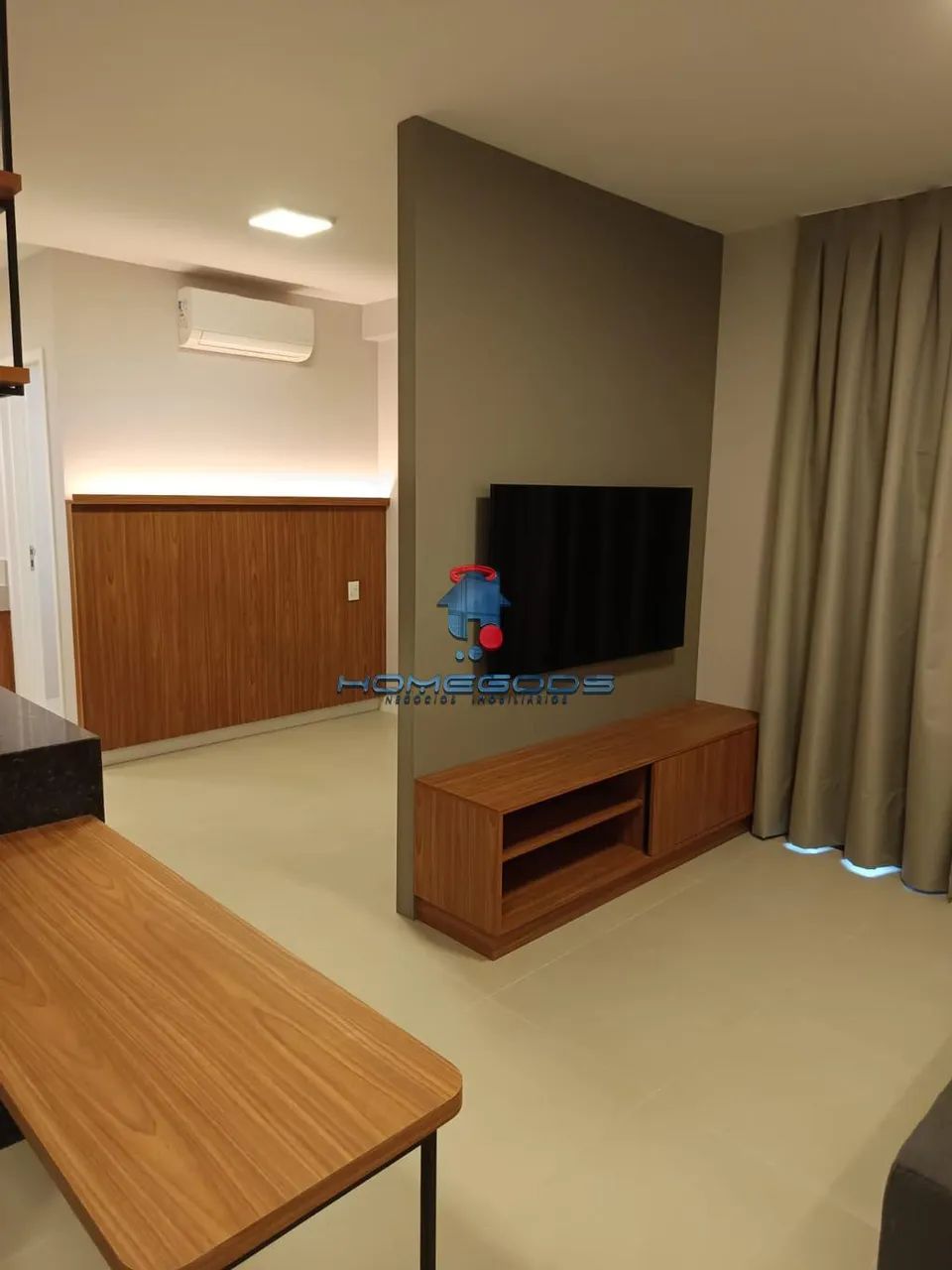 O apartamento mobiliado e pronto para morar, oferecendo ambientes funcionais e integrados  - Foto 2