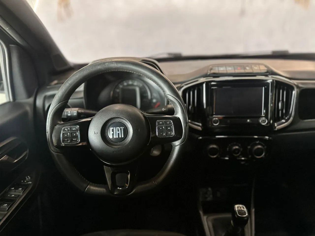 Fiat Strada Volcano 1.3 Flex 8V CD 2022 - Foto 5