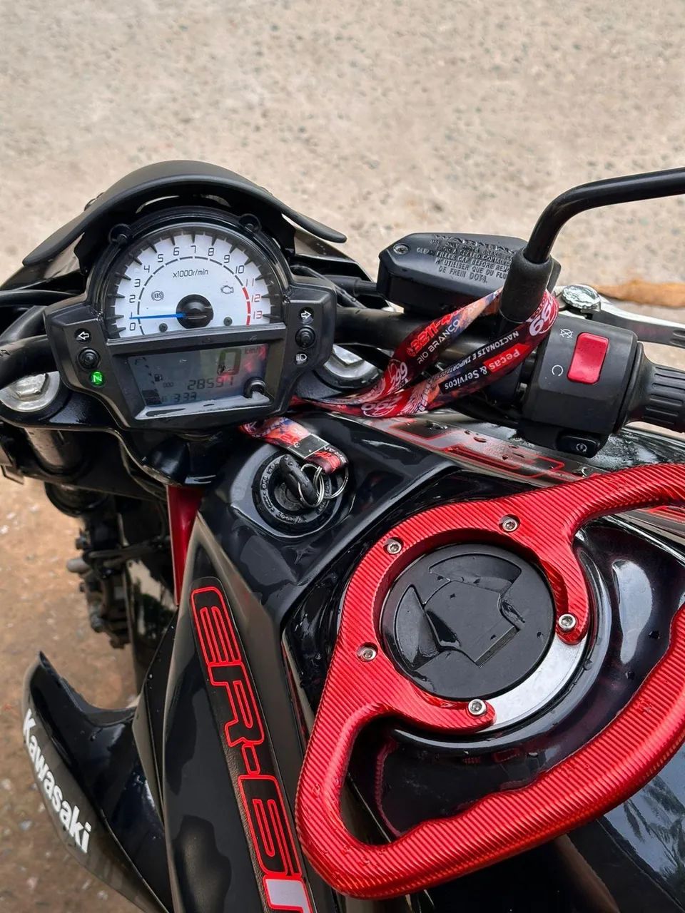 Kawasaki ER-6n Special Edition ano 2015 - Foto 5