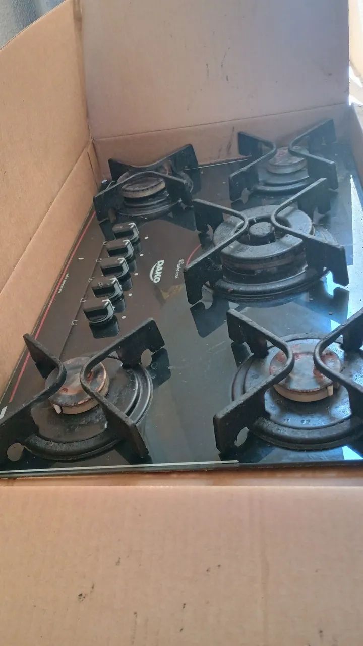 Vendo Cooktop e bebedor 