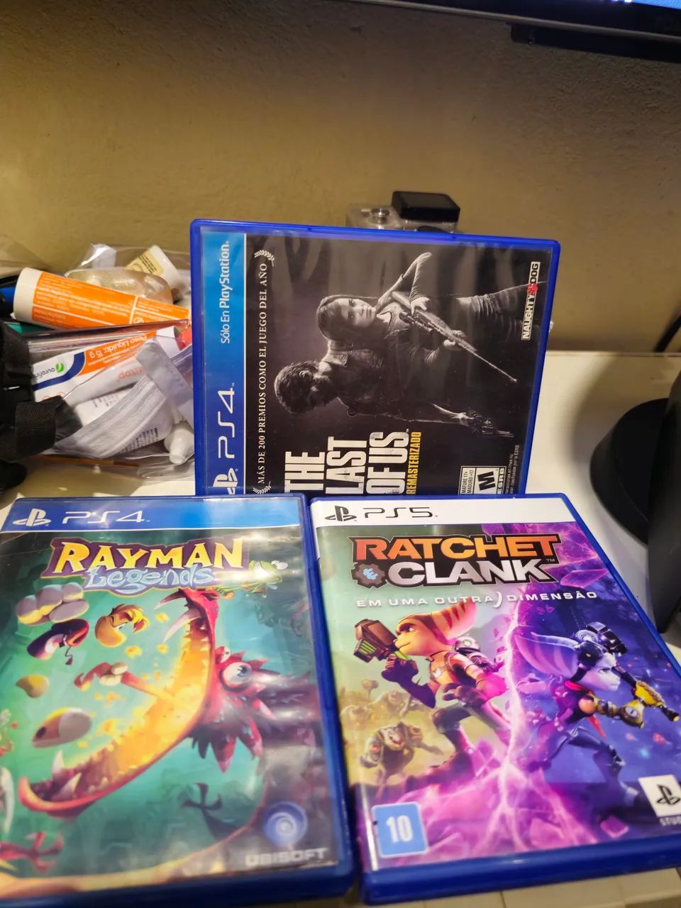 PS5 COM 2 CONTROLES EXCLUSIVOS - Foto 3