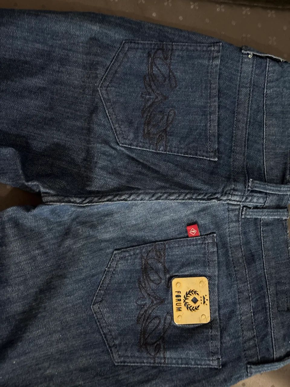 CALÇA JEANS ELASTANO FÓRUM ORIGINAL! Perfeita no corpo! - Foto 2
