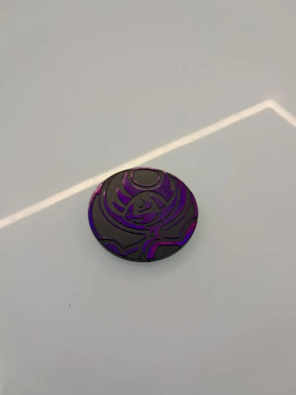 Lote Moedas Oficiais Pokémon TCG - Lunala e Toxtricity (Colecionável) - Foto 5