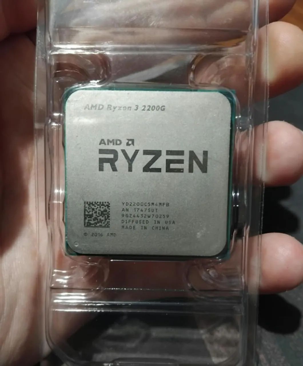 Ryzen 3 2200g Vega 8 