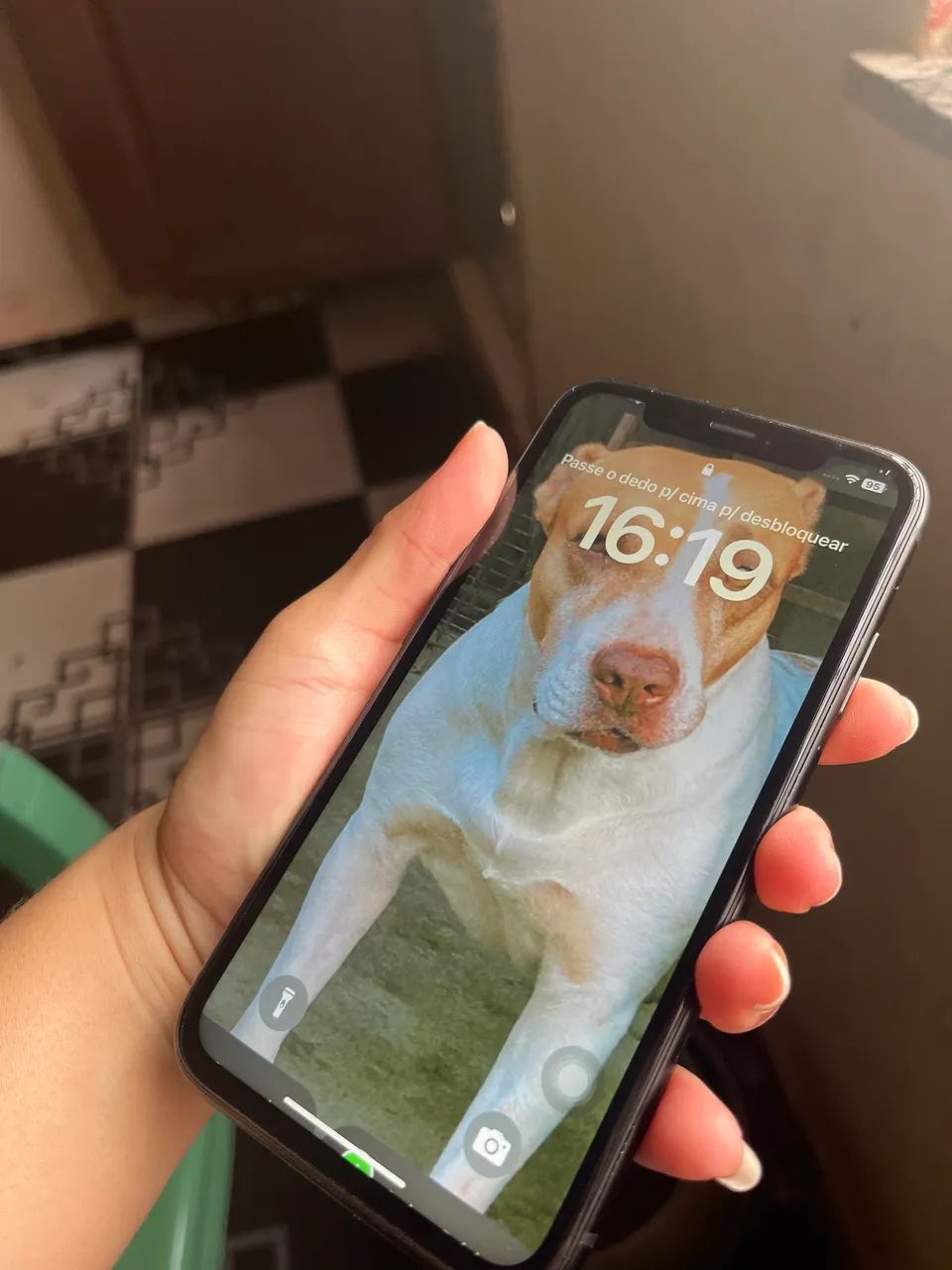 iPhone XR semi novo  - Foto 2