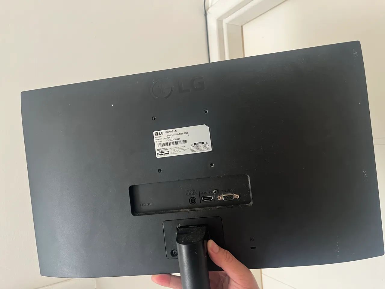 Monitor LG 22 polegadas 75hz seminovo - Foto 3