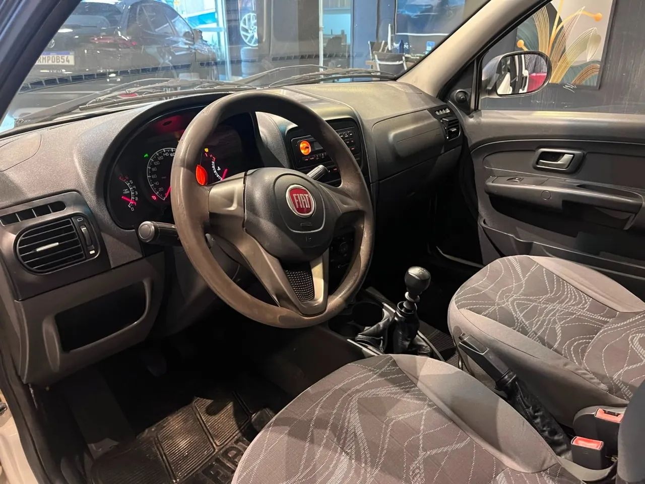 Fiat Strada Working Hard 1.4 Fire Flex 8V CD 2017 - Foto 3