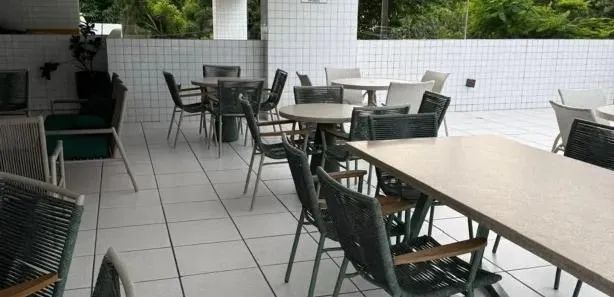 Apartamento com 4 Quartos à venda, 112m² - Torre - Foto 4