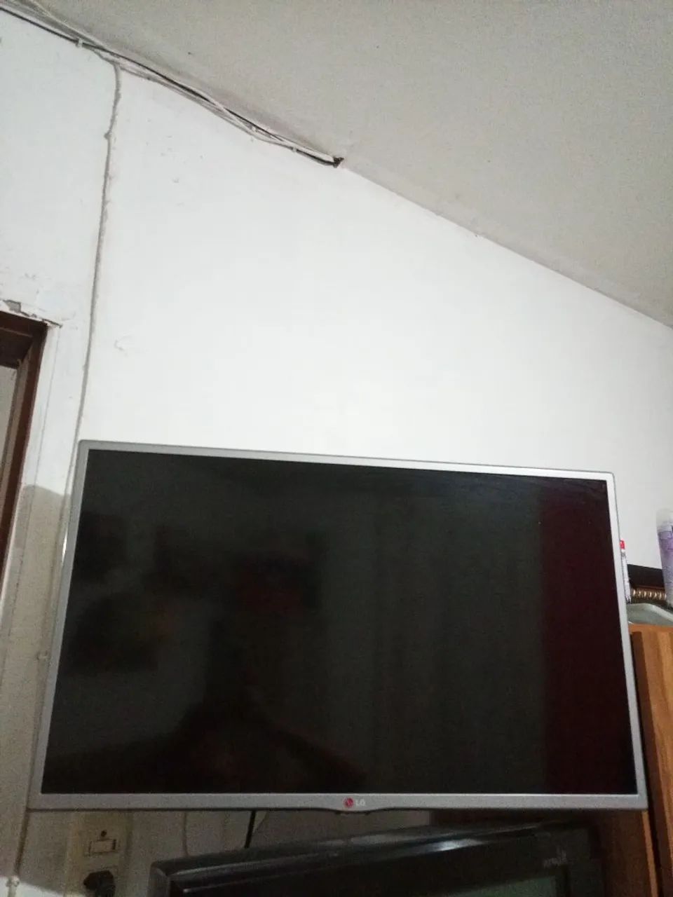 Vendo esmart tv 32 polegadas  - Foto 2