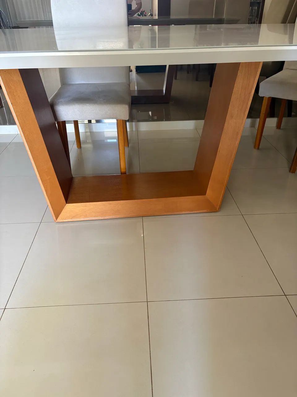 Mesa de jantar linda e elegante  - Foto 5