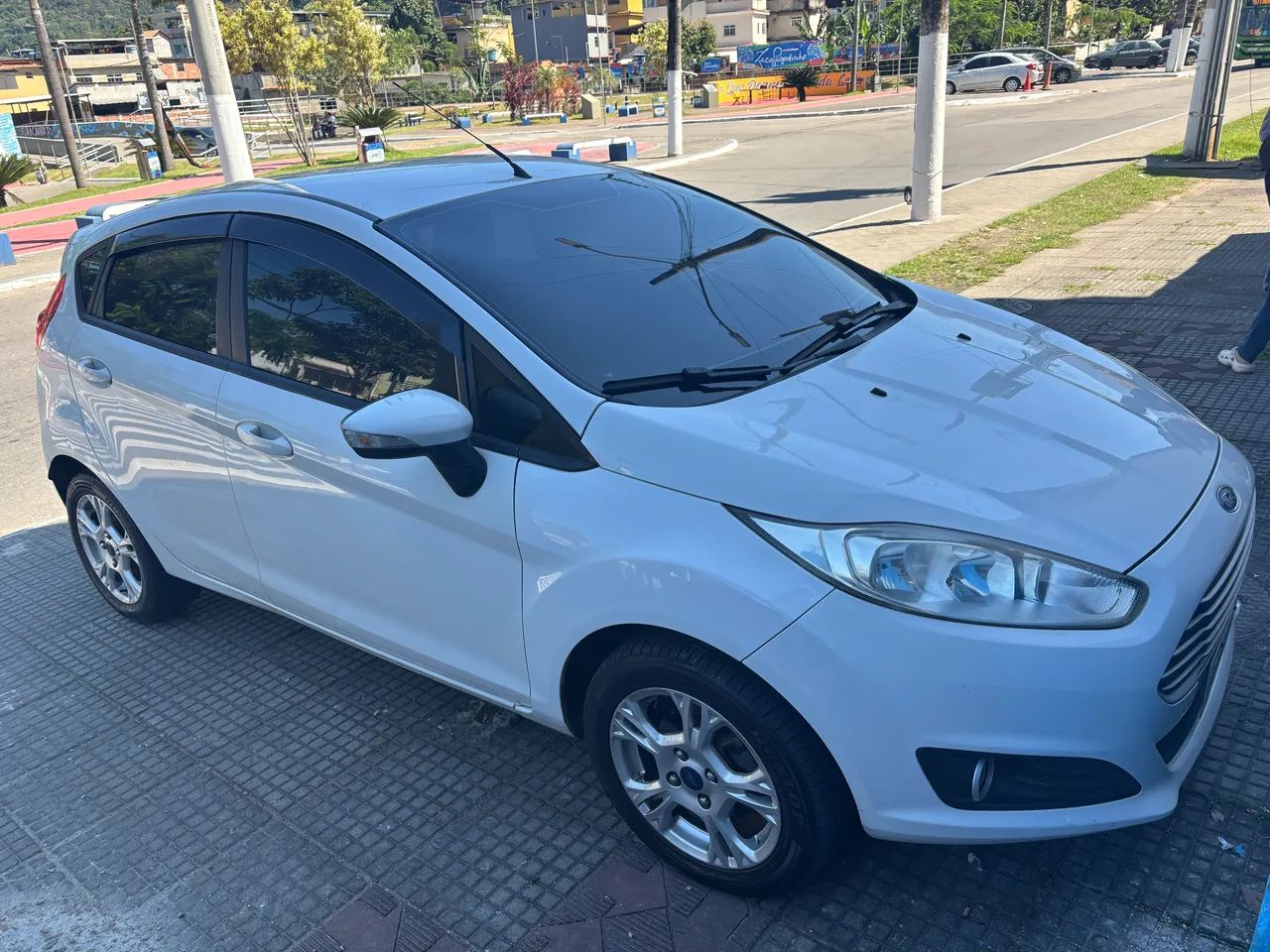 Ford Fiesta Fiesta 1.6 16V Flex Aut. 5p 2015