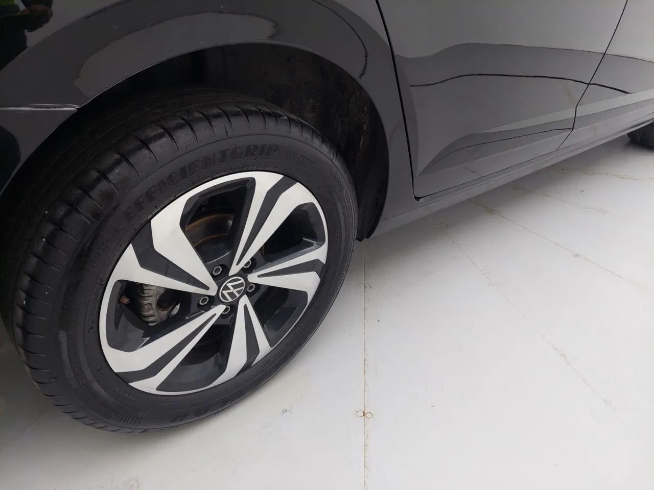 Volkswagen Virtus TSI 1.0 Flex 12V 4p Aut., foto 14 de 18