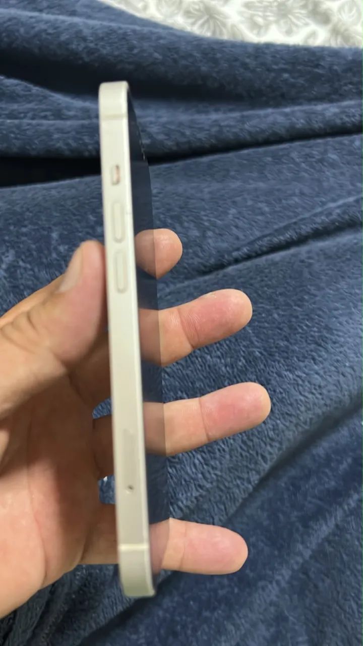 iPhone 13 Branco 128 Gb com caixa  - Foto 2