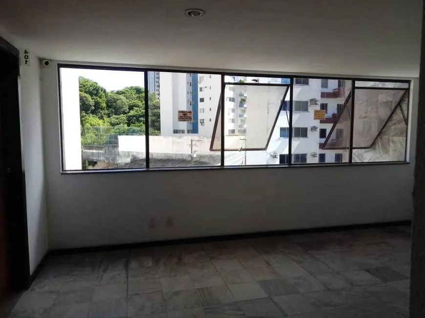 Sala Comercial -Avenida do CPA com 2 Vagas de Garagem - Foto 5