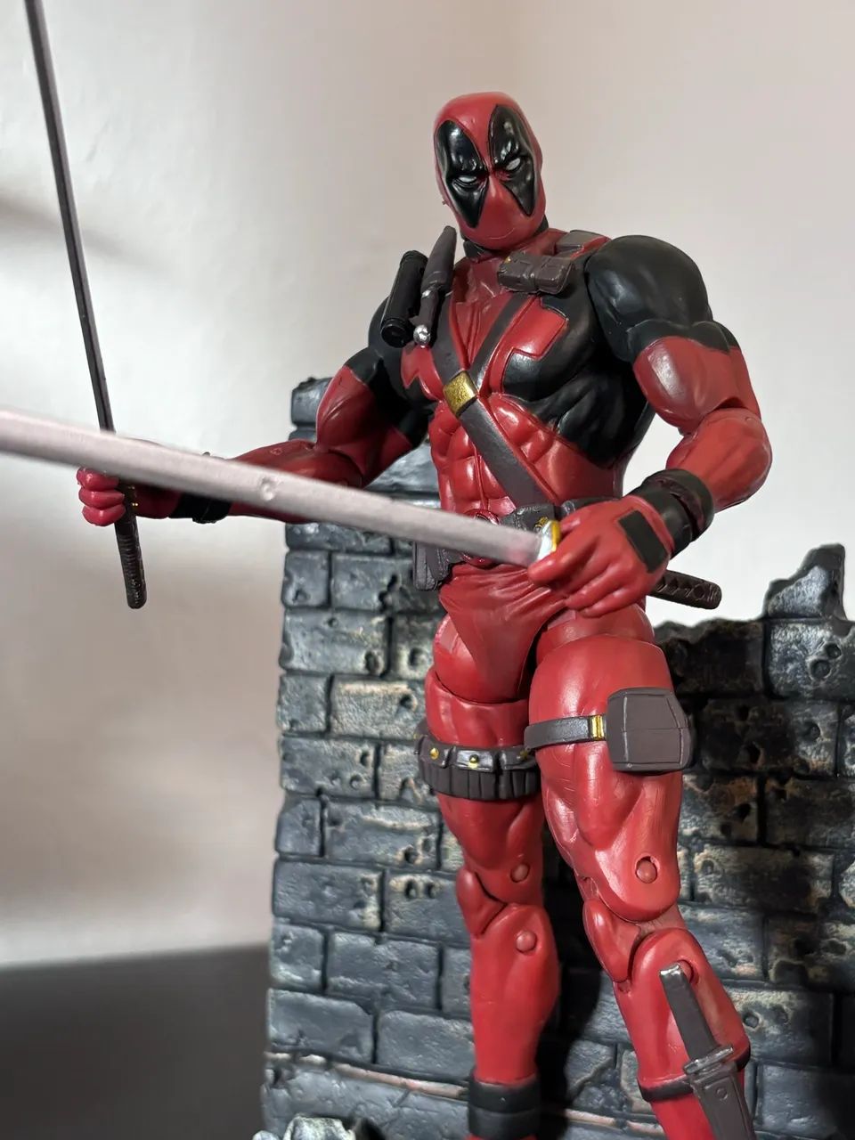 Boneco Deadpool Marvel Select Diamond Select Toys Completo - Foto 2