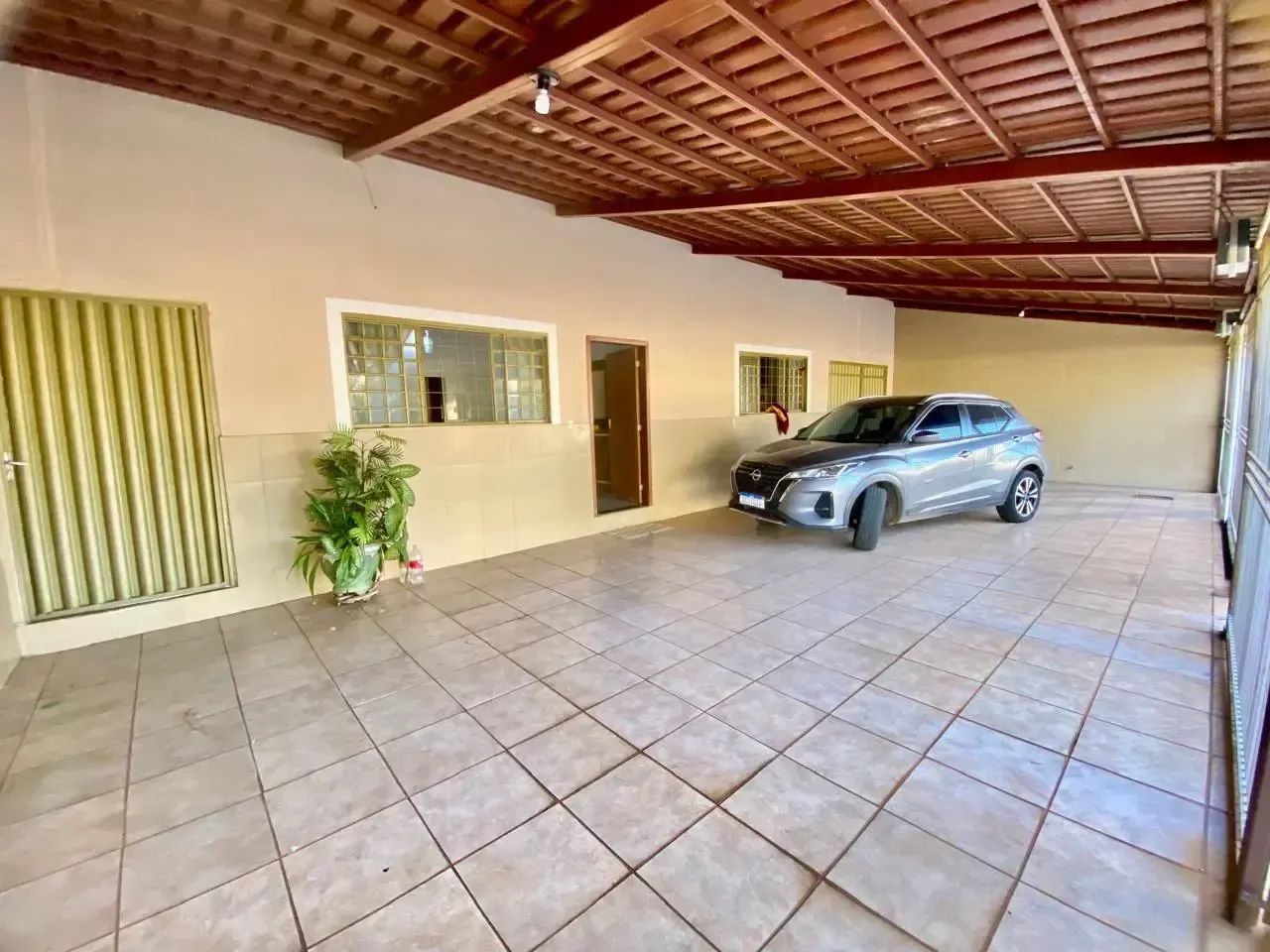 Casa à Venda com 04 Quartos - Setor Oeste codigo: 340658 - Foto 2
