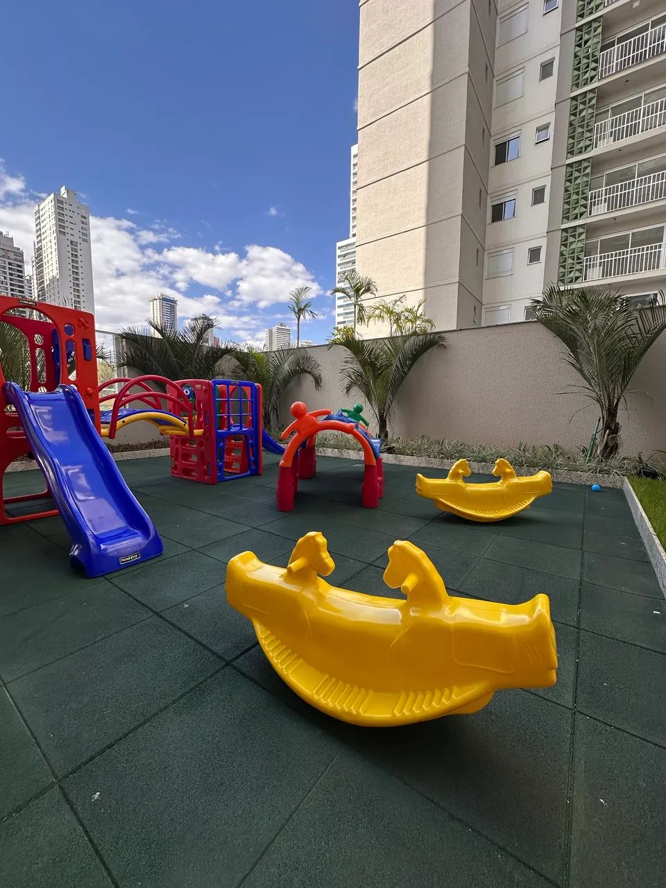 Apartamento de dois quartos c Suíte. Ao lado Parque Vaca Brava. - Foto 2