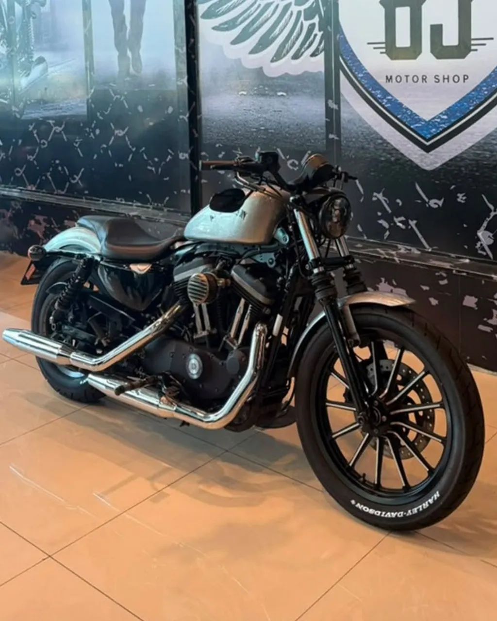 HD - IRON 883 HARD CANDY CUSTOM - Foto 3