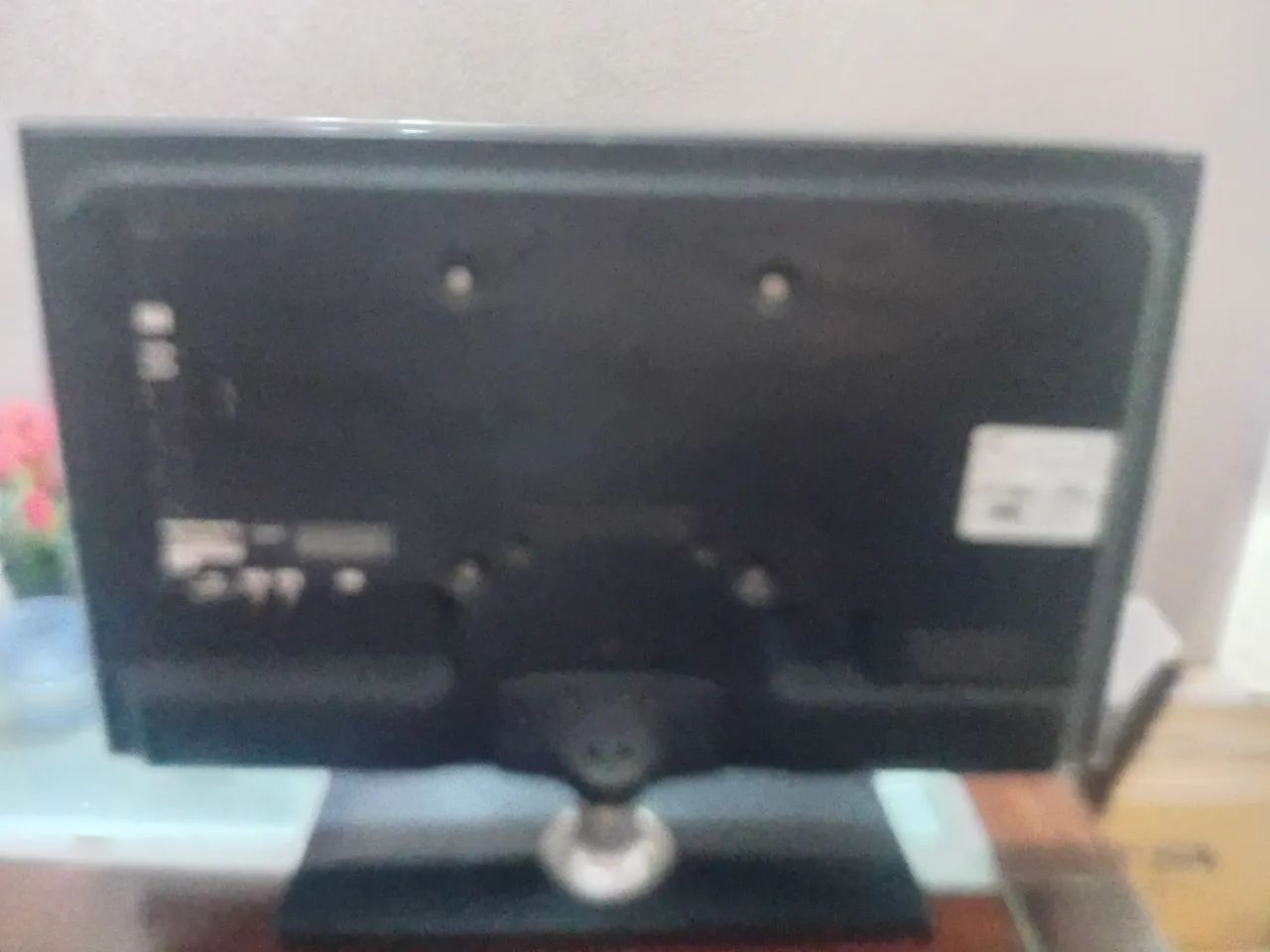 Vendo TV LCD 32" - Foto 2
