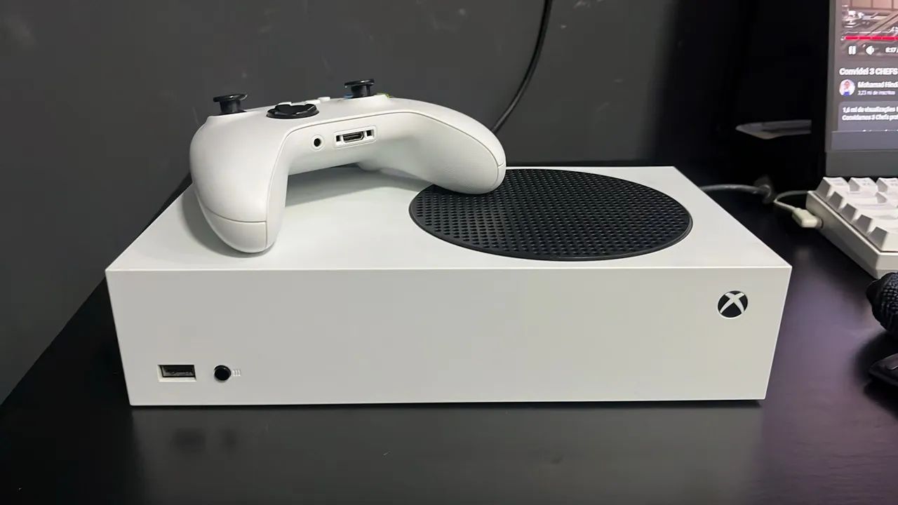 Xbox Series S  