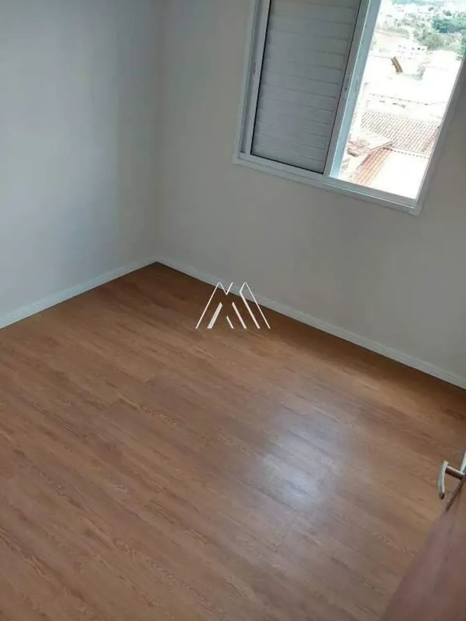 Vendo apartamento em Itaúna com excelente localização! - Foto 3