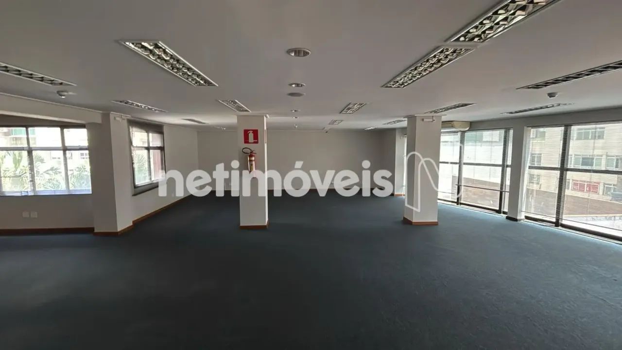 Excelente oportunidade para quem busca espaço e funcionalidade em um só lugar! - Foto 2