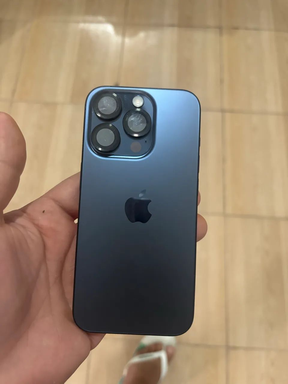 iPhone 15 pro 128 gigas  - Foto 2