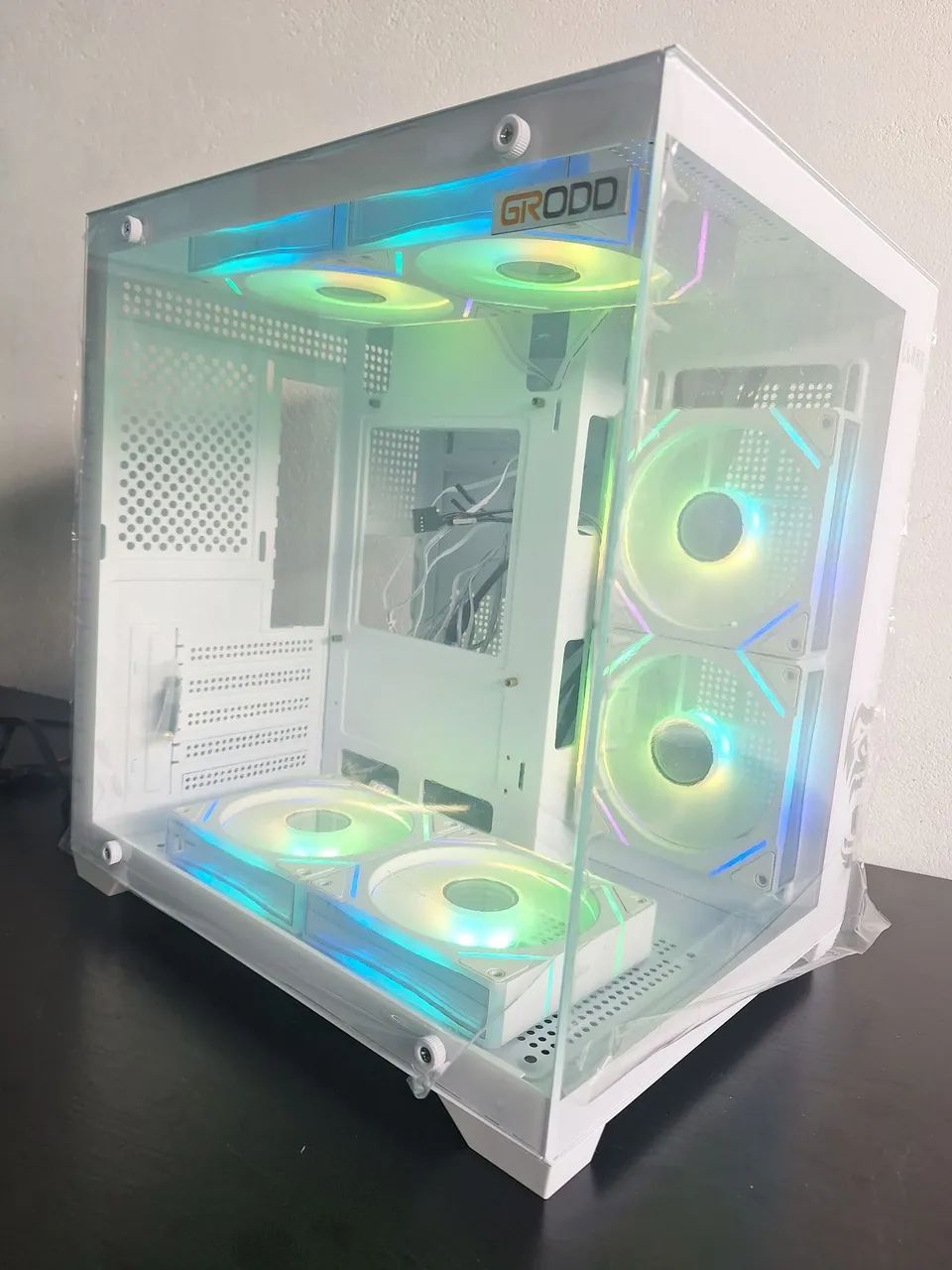 Gabinete Grood + 6 Fans ARGB + Controladora ARGB<br> - Foto 4