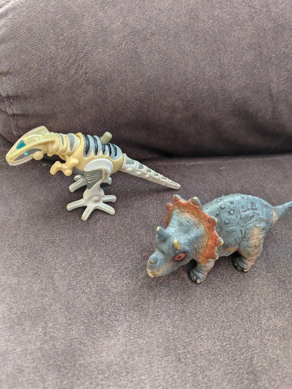 5 dinossauros  - Foto 5