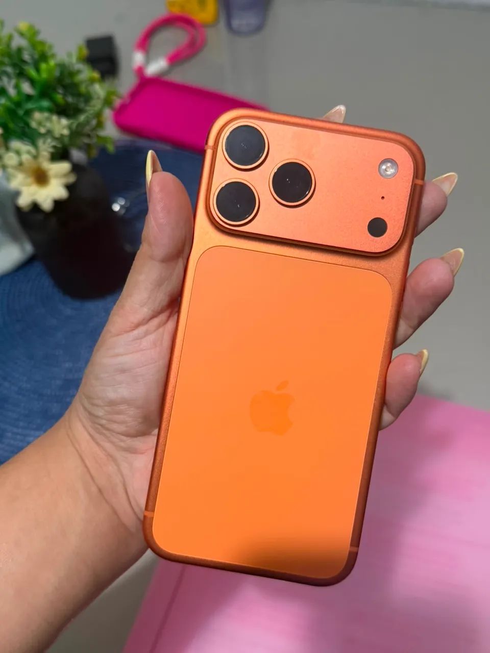 iphone 17 pro max laranja  - Foto 5