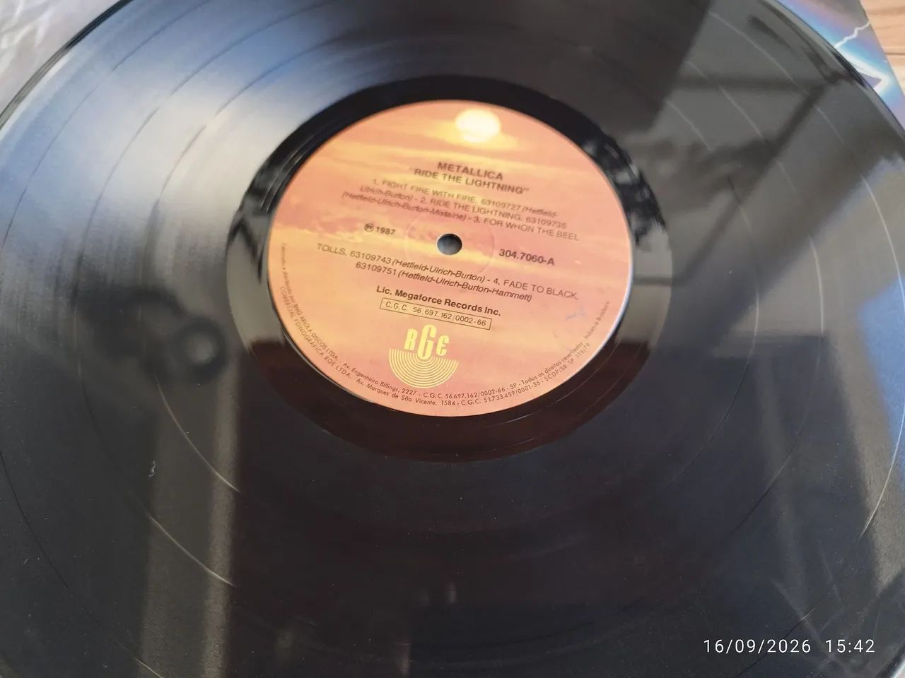 LP Metallica - Ride The Lightning  - Foto 3