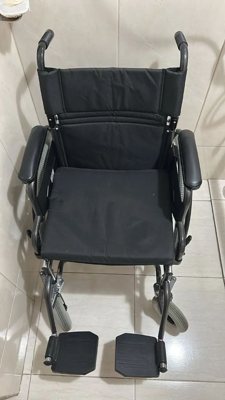 Cadeira de rodas  - Foto 5