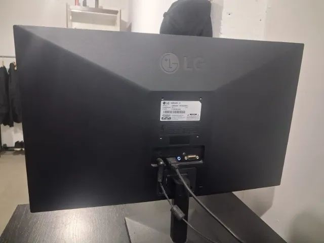 Monitor Full HD (LG) 24 polegadas Painel (IPS) 75hz  - Foto 5