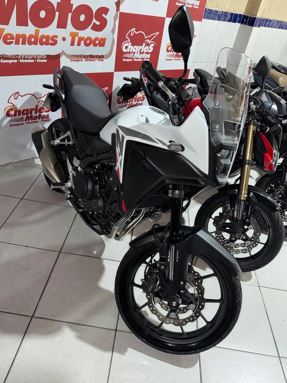 Nx500 2026 com apenas 1.000km - Foto 5
