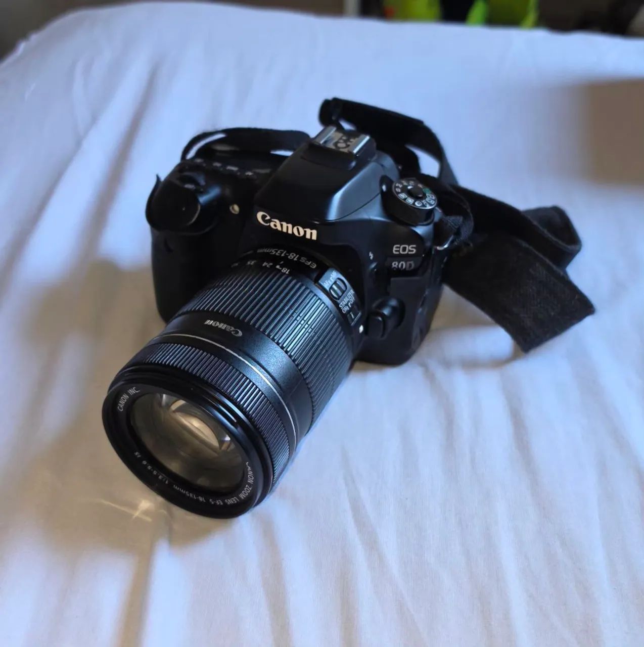 Camera Canon EOS 80D
