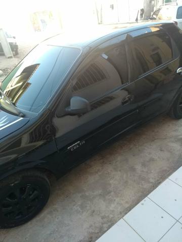 Vendo carro celta super - Foto 2